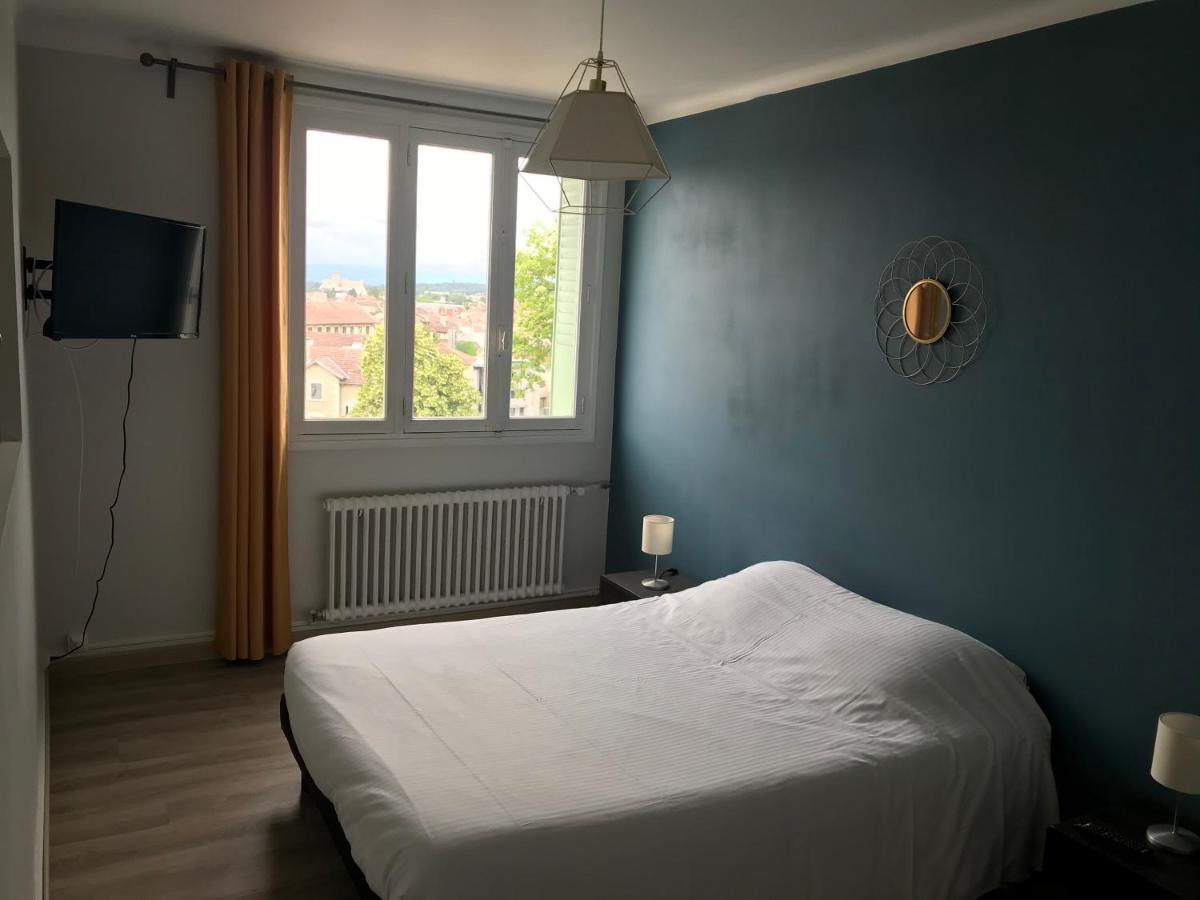 Bel Appartement Renove, Spacieux Et Lumineux Bourg-en-Bresse Exteriör bild